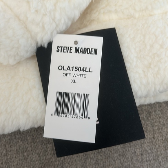 NWT women’s Steve Madden XL - Picture 2 of 3